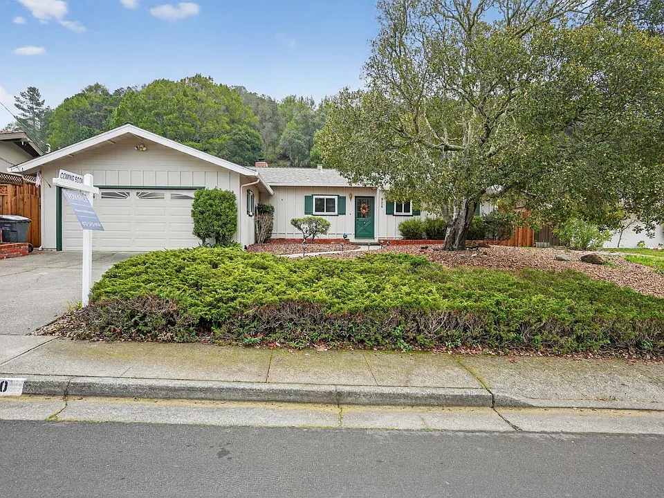 920 Calle Paseo, Novato, CA 94949
