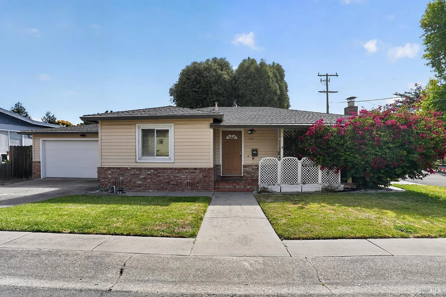 101 Kristen Lane, El Sobrante, CA 94803
